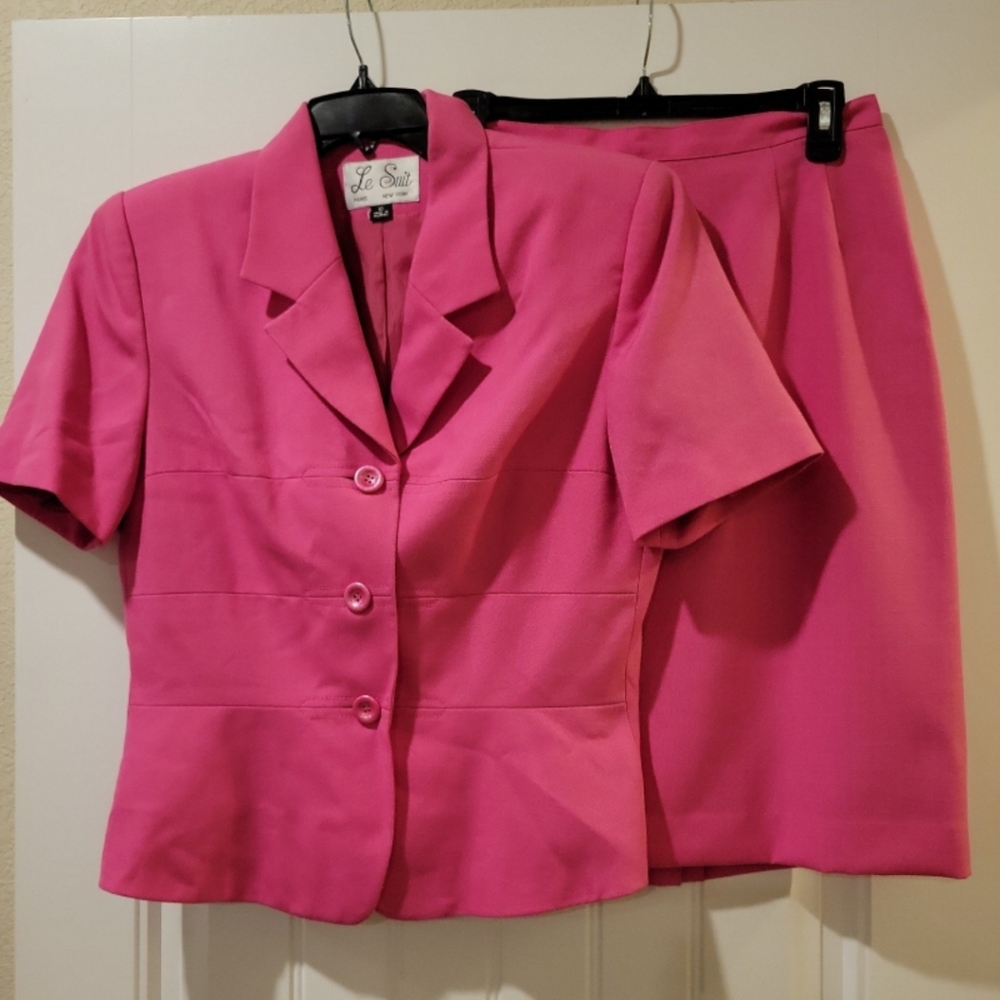 Le Suit pink skirt blazer set 10